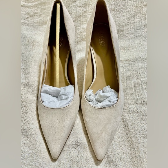 Like new Lauren by Ralph Lauren by Lanette Pointed Tip Lanette Suede -Stone 10 - Picture 2 of 10